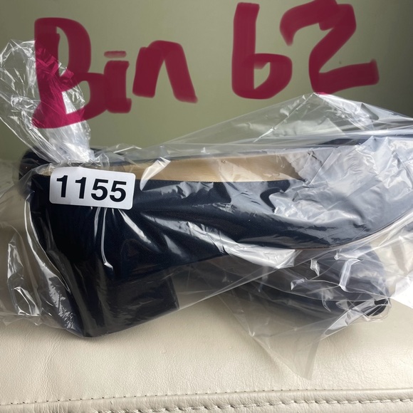 Vintage Salvatore Ferragamo textile and a leather strip Size 9.5 Narrow - Picture 13 of 15